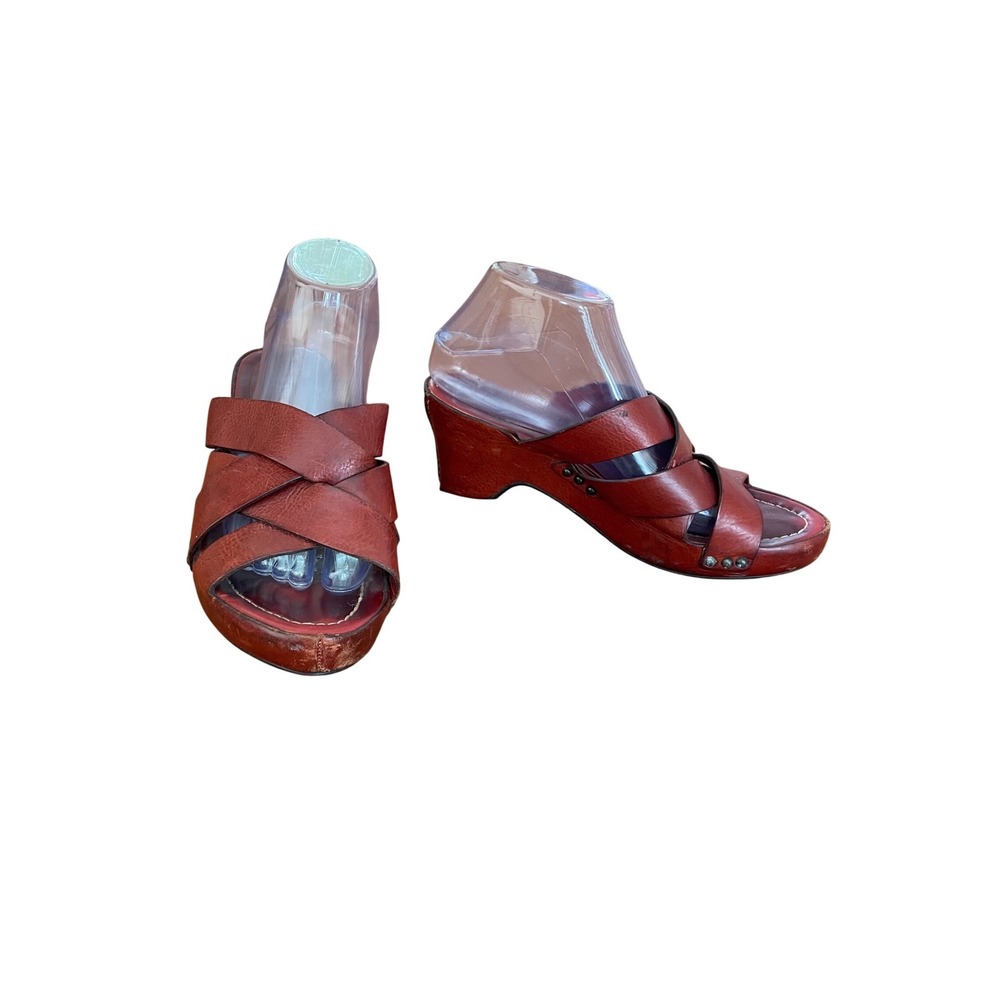 Frye Womens Red Leather Studded Platform Wedge Slide Sandals 73715 Size 8.5‎ B
